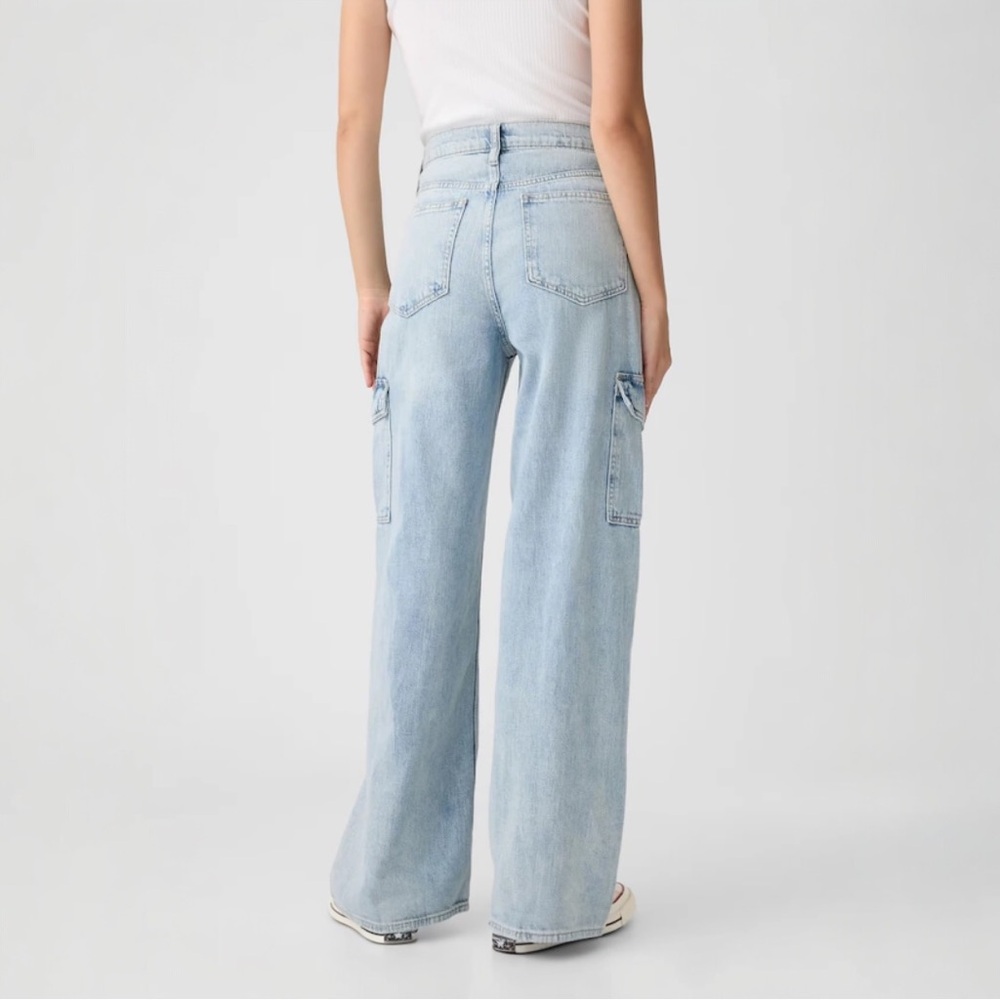 GAP High Waist Wide Leg Cargo Jeans NWT 28/6 Regular - Picture 2 of 7